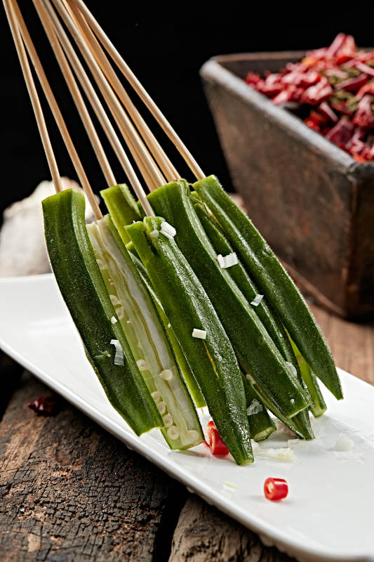 冷锅串串鲜秋葵图片