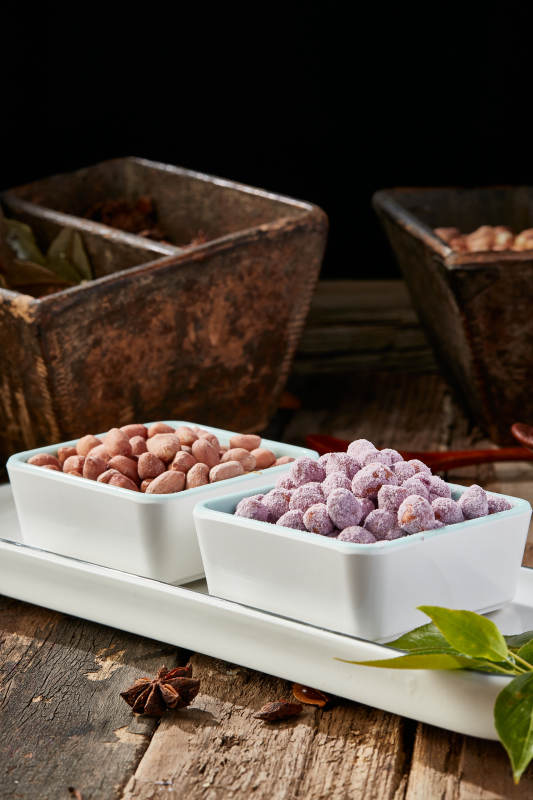 美味双色花生米图片