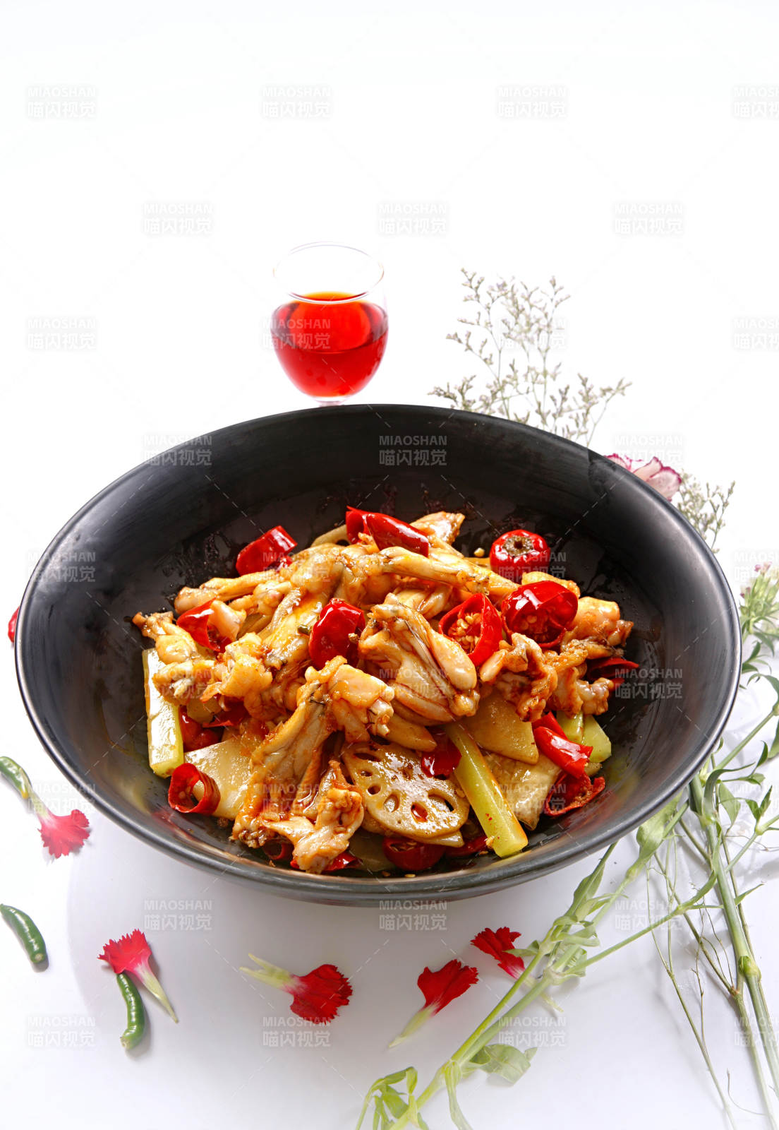 麻辣香锅牛蛙图片