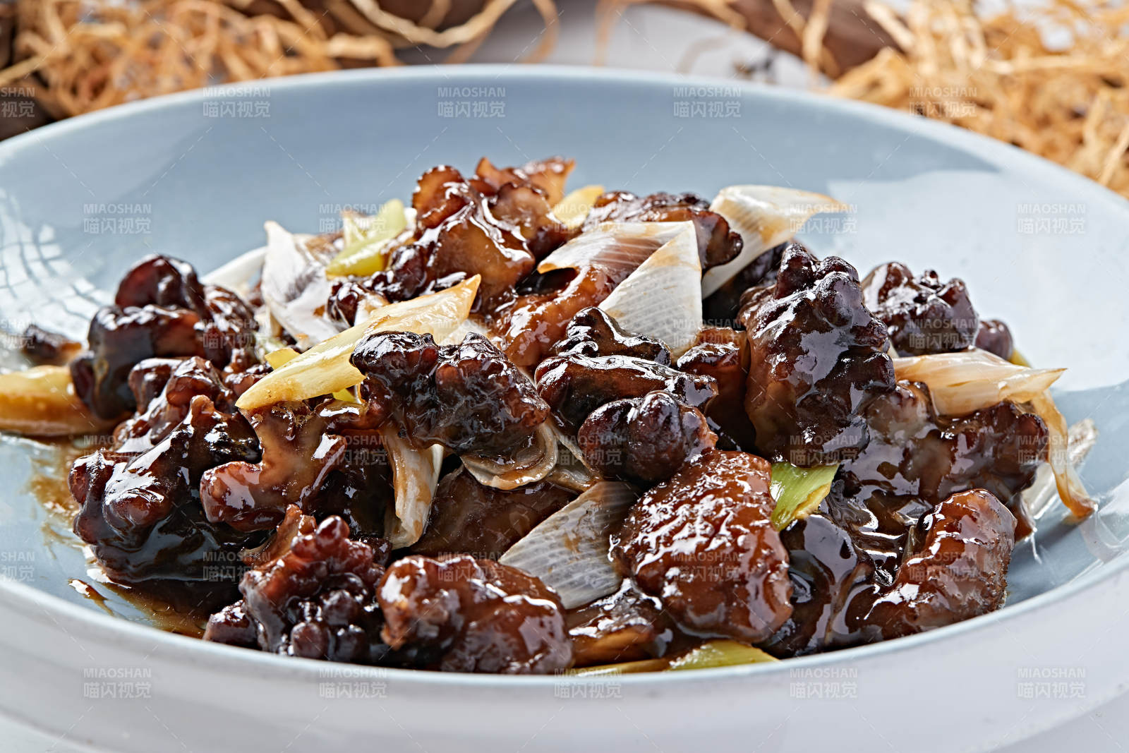 葱爆猪小排灵芝菌图片