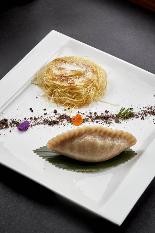 张家口美食莜面蒸饺配一窝丝烧饼图片