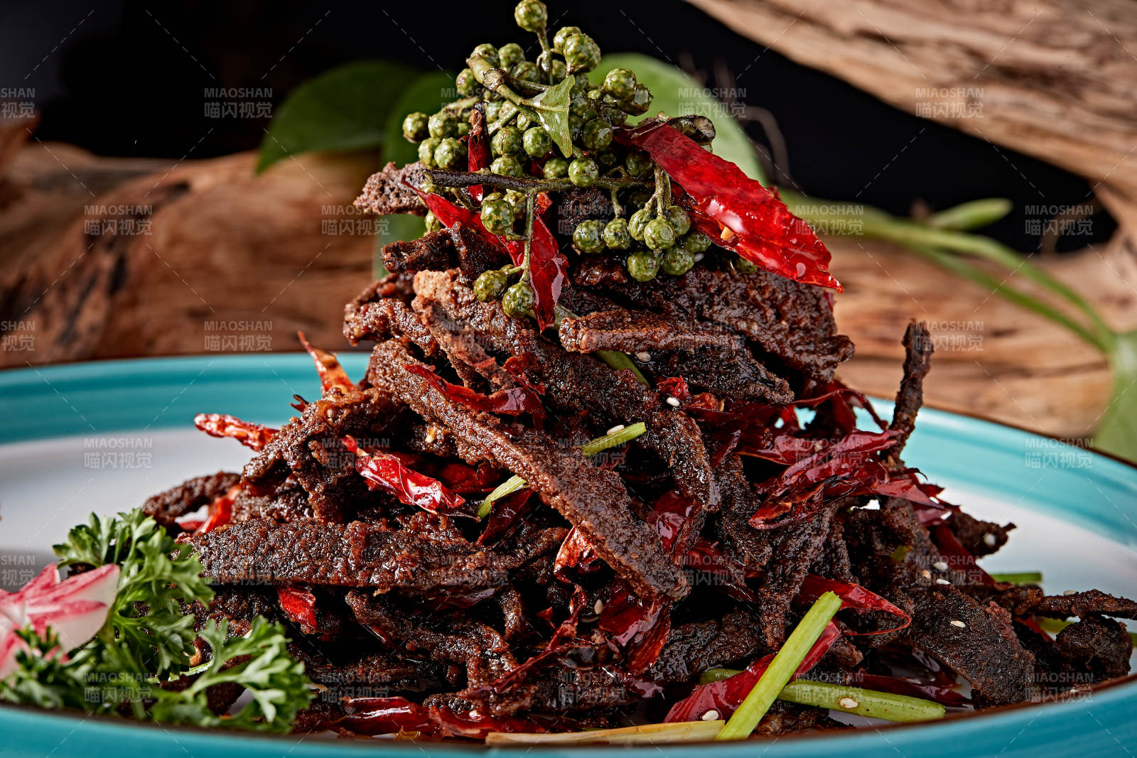 川香麻辣火边子烧肝丝图片