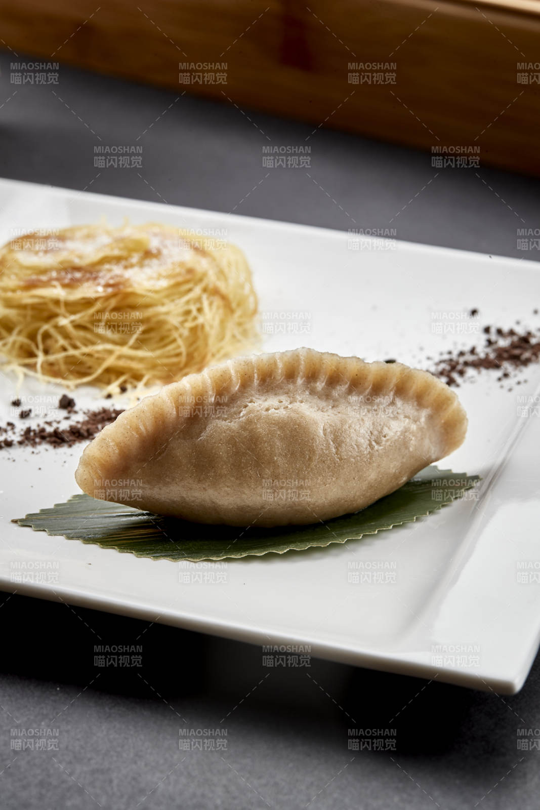 张家口美食莜面蒸饺配一窝丝烧饼图片