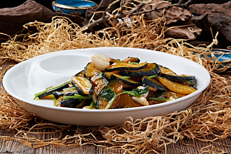 蒜香清炒小南瓜片图片