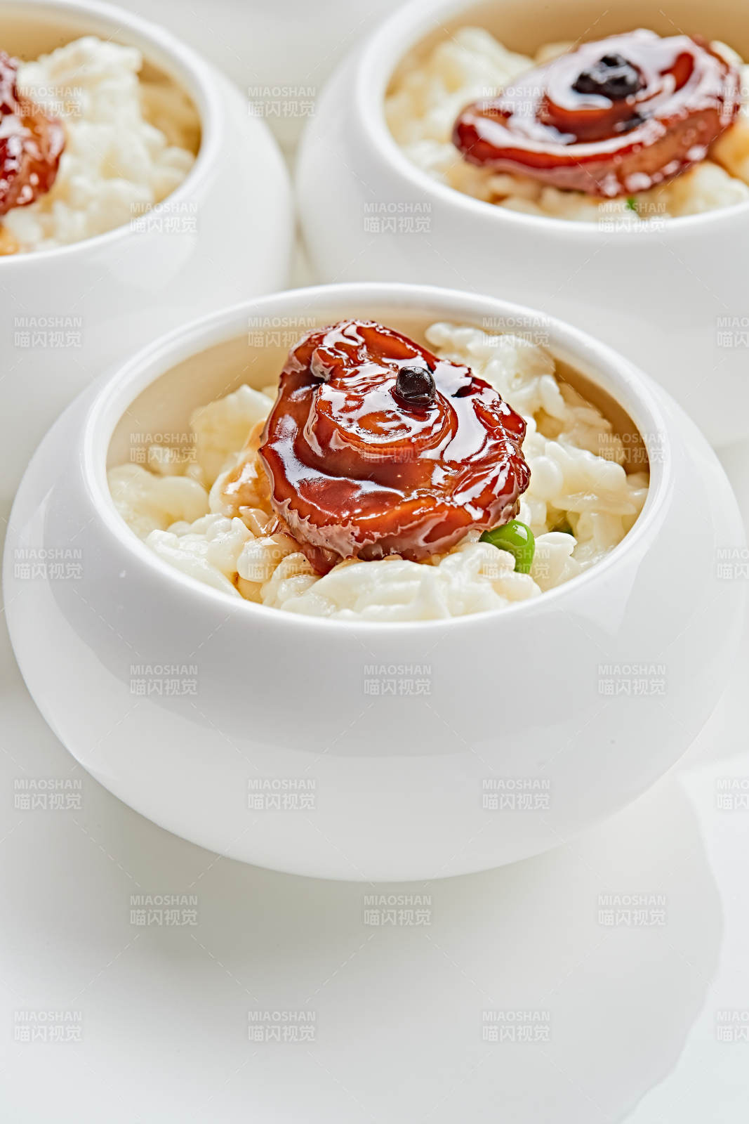 芙蓉虾扣炭烧鲍鱼图片