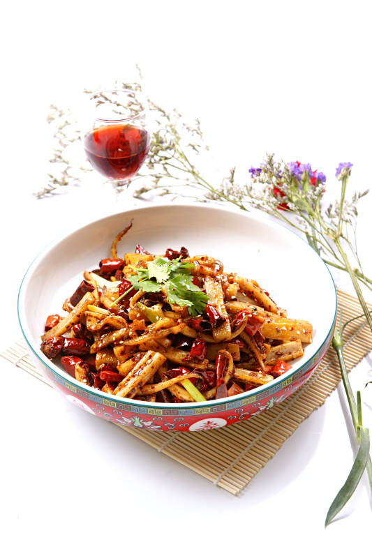 香辣鱿鱼须图片