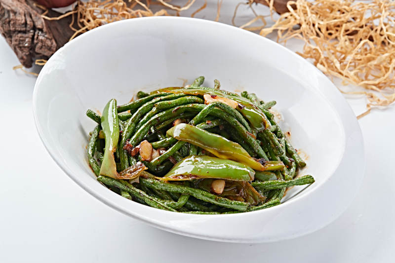 酱爆蒜香杭椒豇豆图片