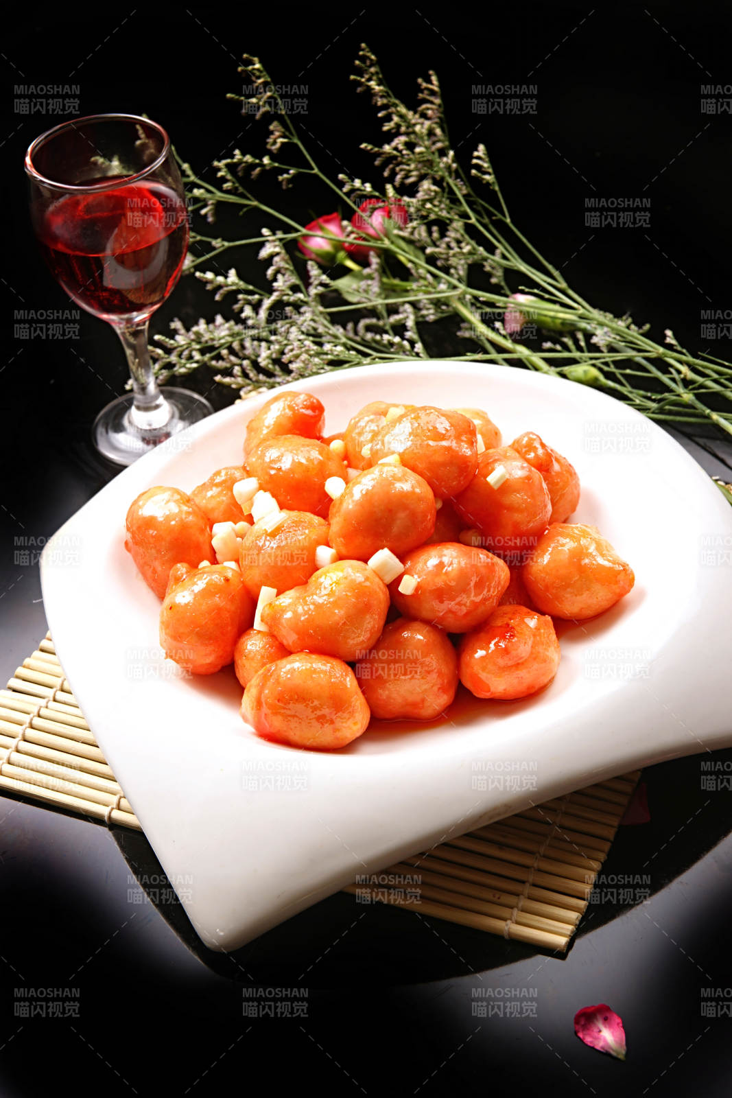 香炸拔丝日本豆腐圆图片