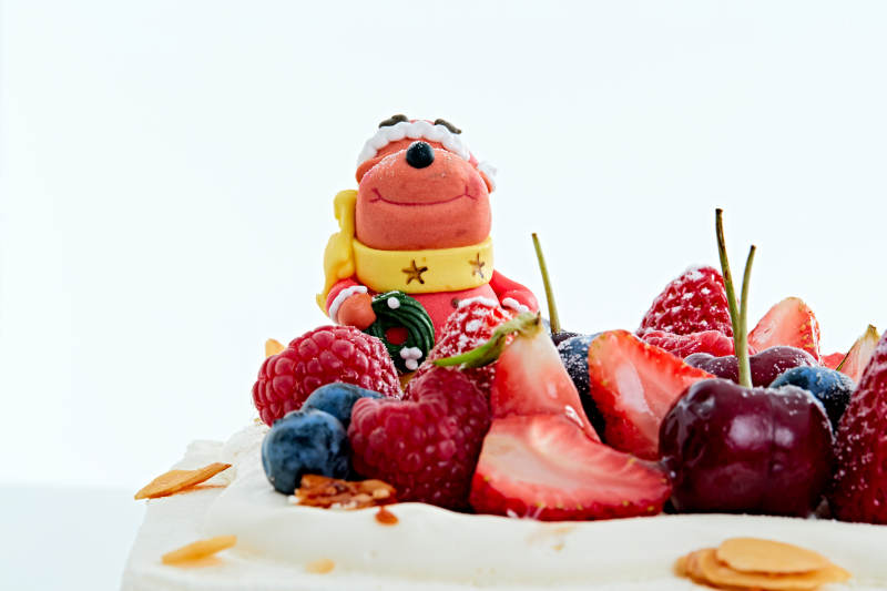 鲜果乳脂奶油芒果夹心奶酪蛋糕图片