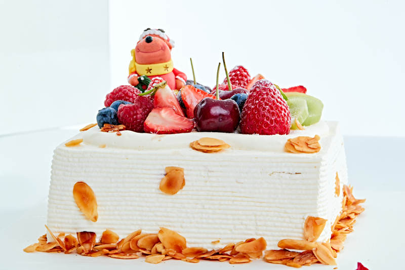 鲜果乳脂奶油芒果夹心奶酪蛋糕图片