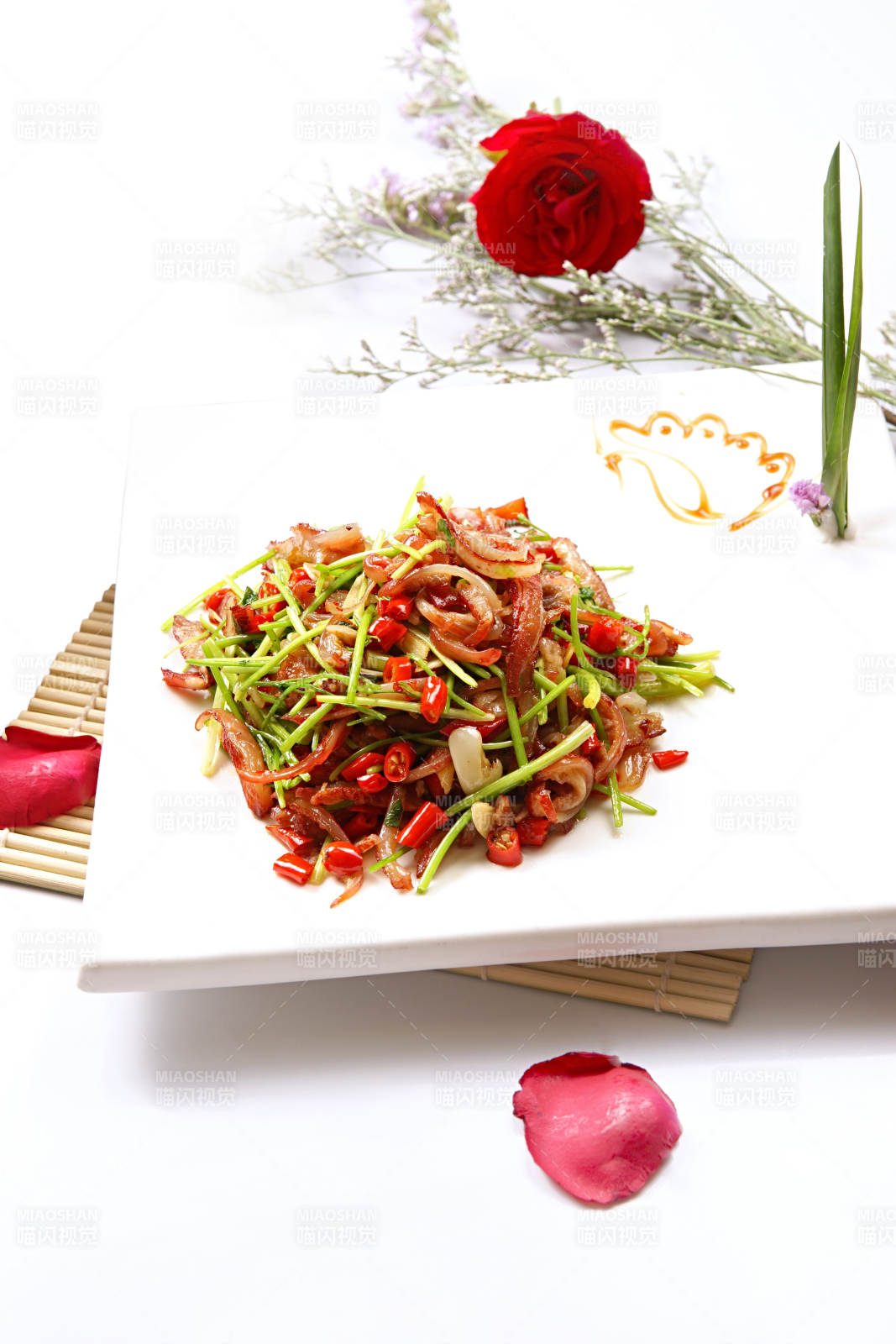 湘味小炒月牙骨图片