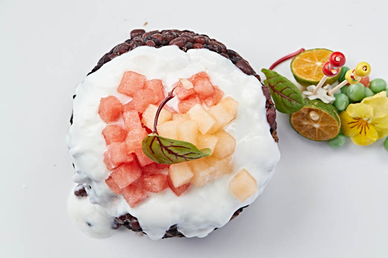 果粒酸奶蜜豆葡萄干图片