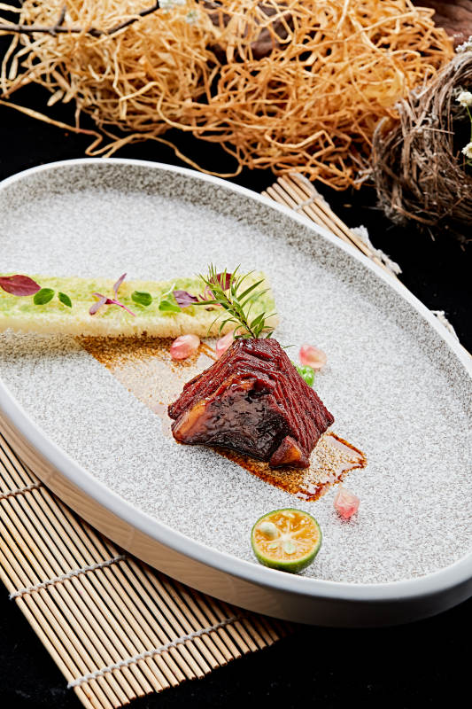 XO酱香和牛粒图片