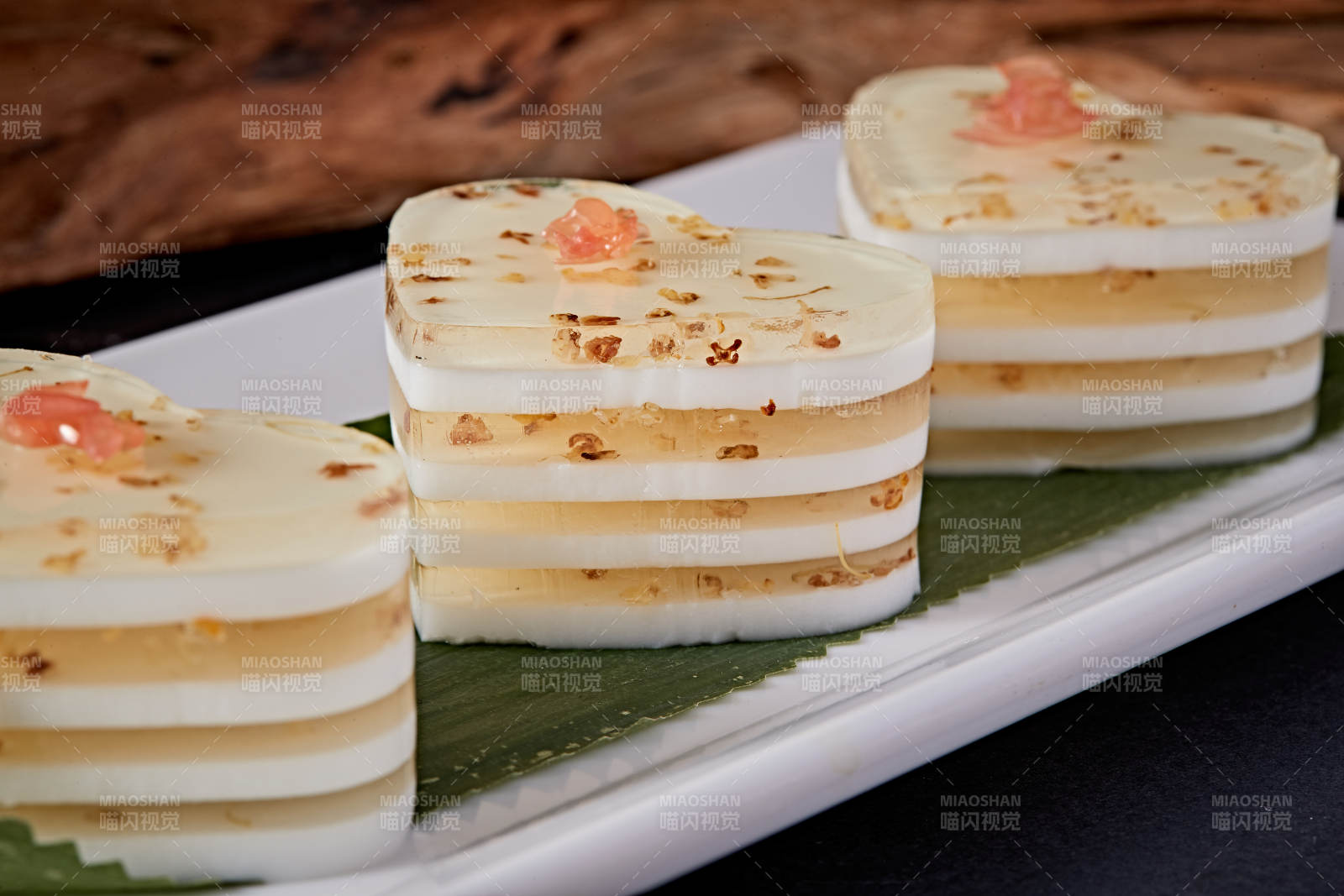 水晶蜂蜜桂花椰子糕图片