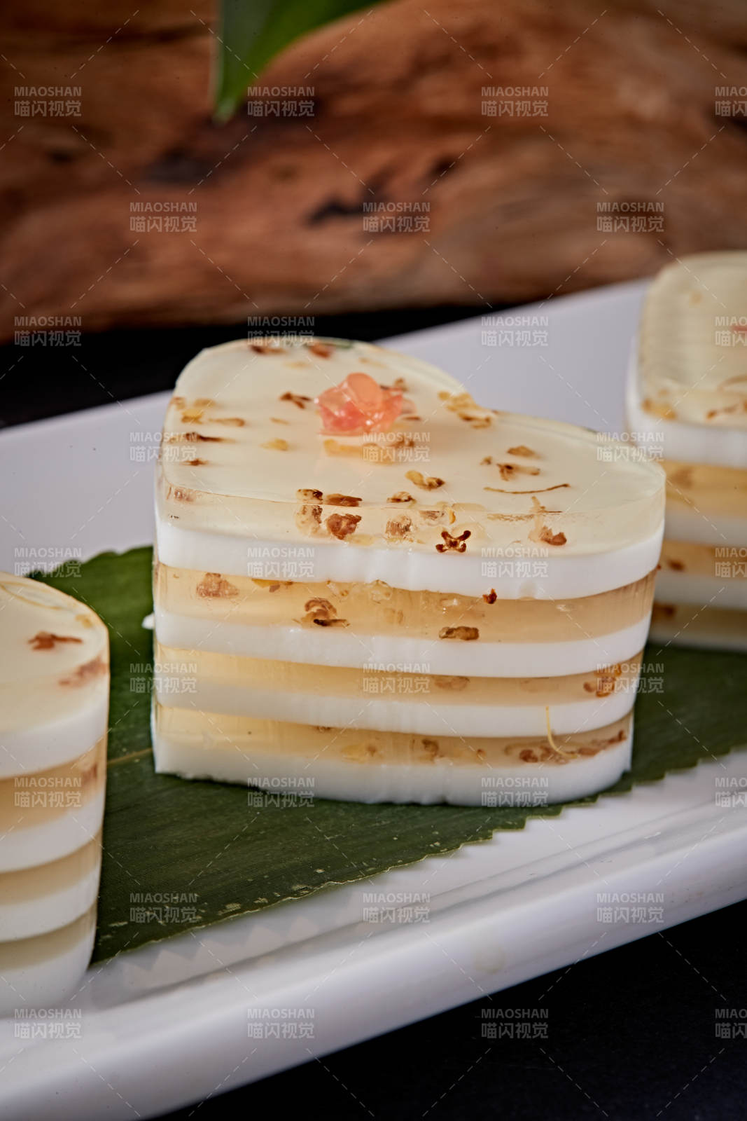 水晶蜂蜜桂花椰子糕图片