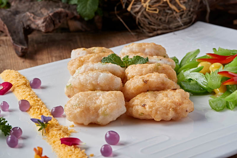 西芹银杏配虾饼图片