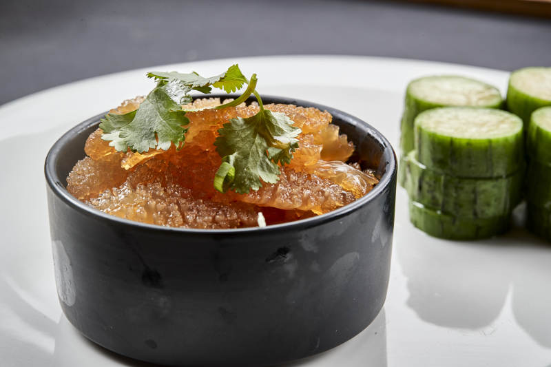 美味凉菜清乳瓜配老醋蜇皮图片