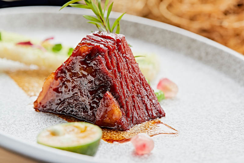 XO酱香和牛粒图片