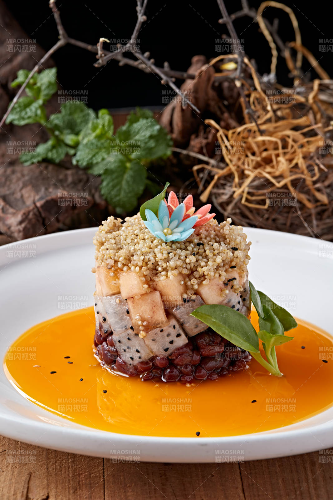 橙汁杂粮水果捞图片