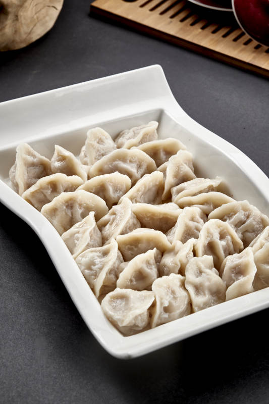 传统北方美食面点手工水饺图片