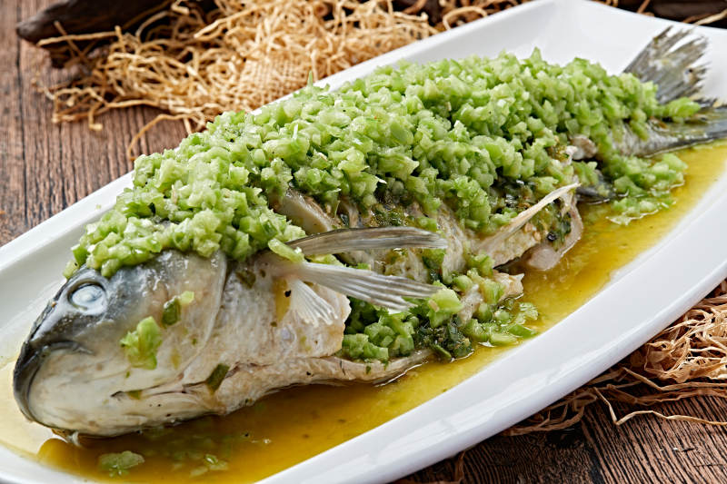 剁椒鲜椒蒸草鱼图片