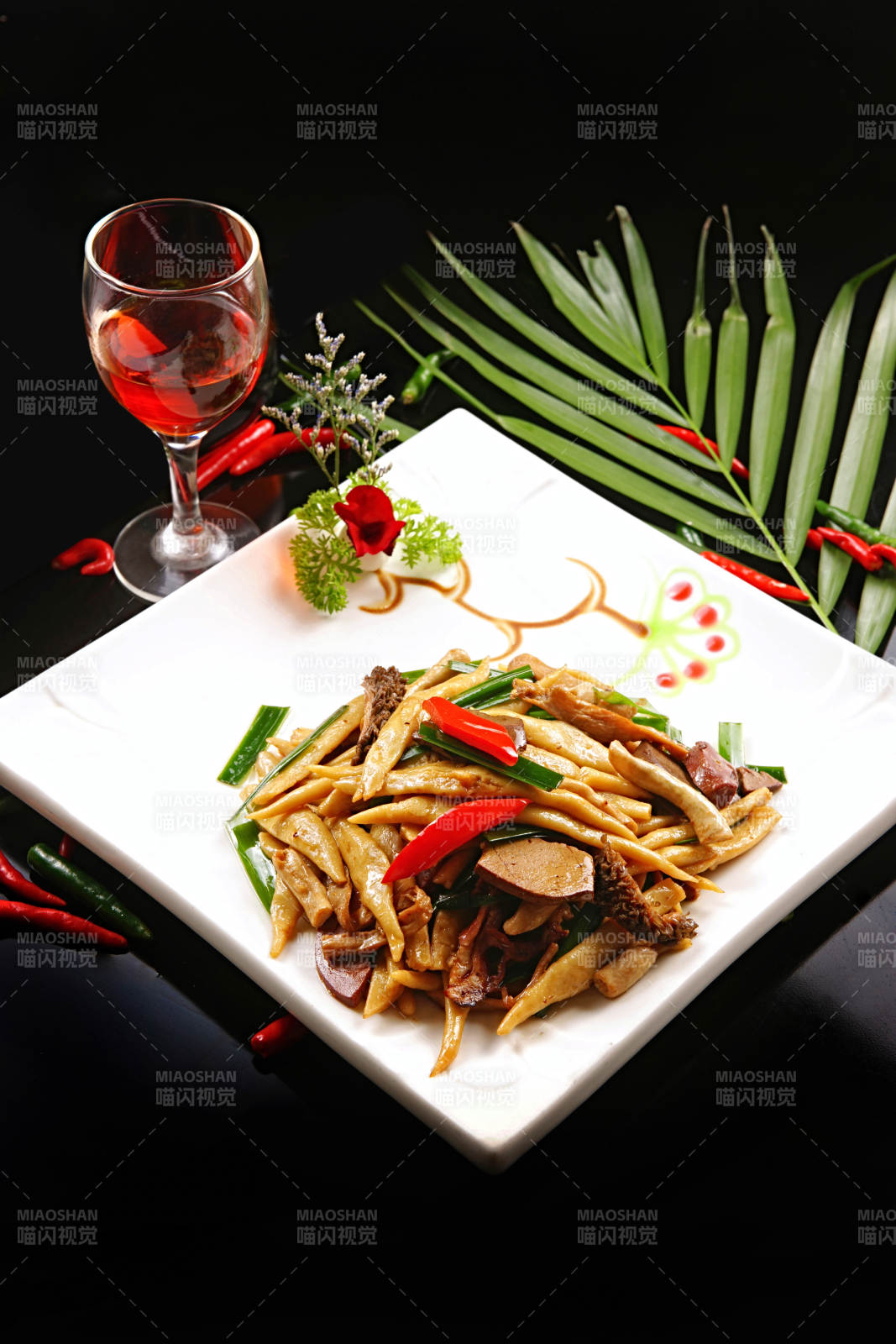 羊杂炒莜面鱼图片