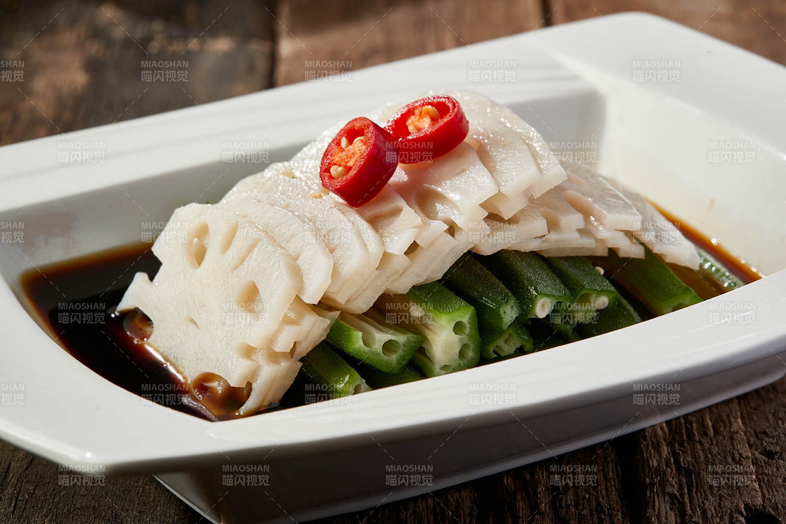 醋腌藕片鲜秋葵图片