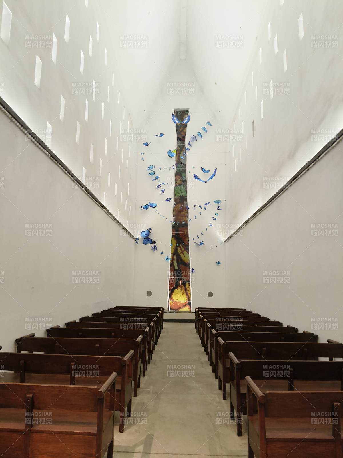 教堂内部艺术长廊图片