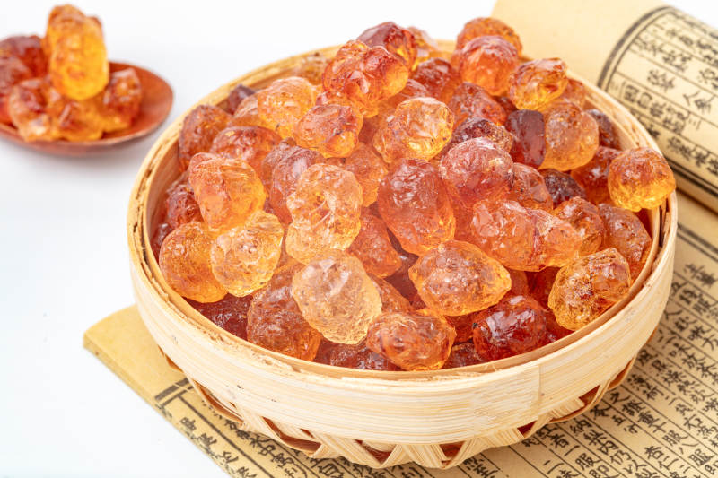 琥珀桃胶晶莹剔透图片