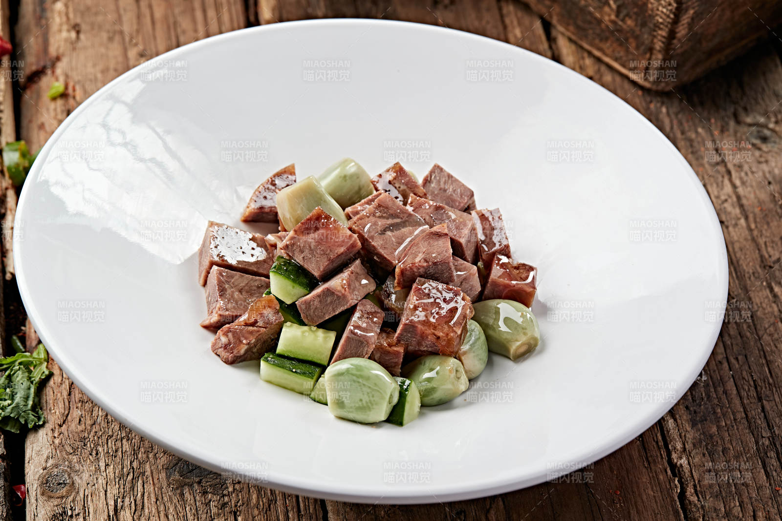 腊八蒜牛腱粒图片