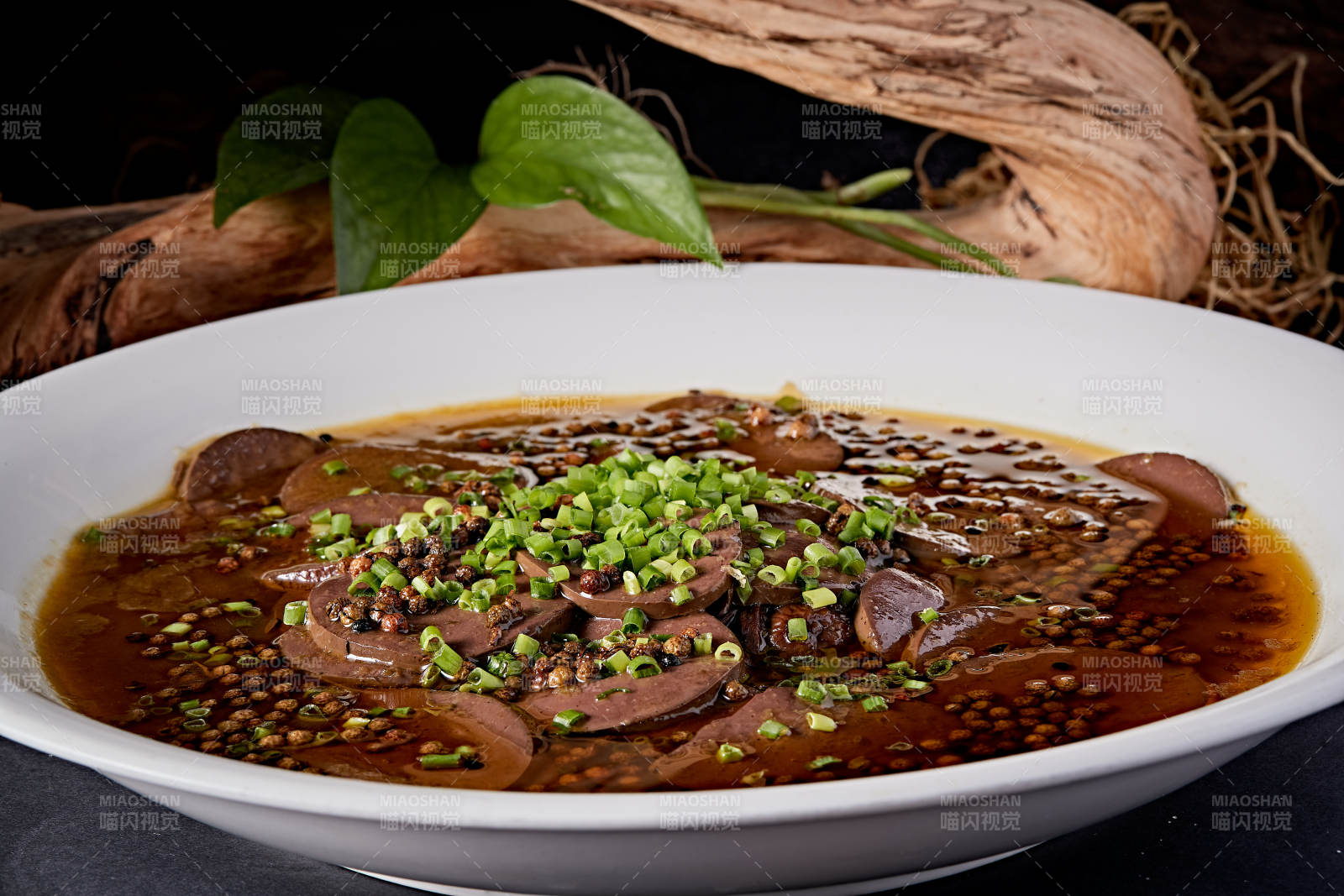 葱香椒麻煮鸭血图片