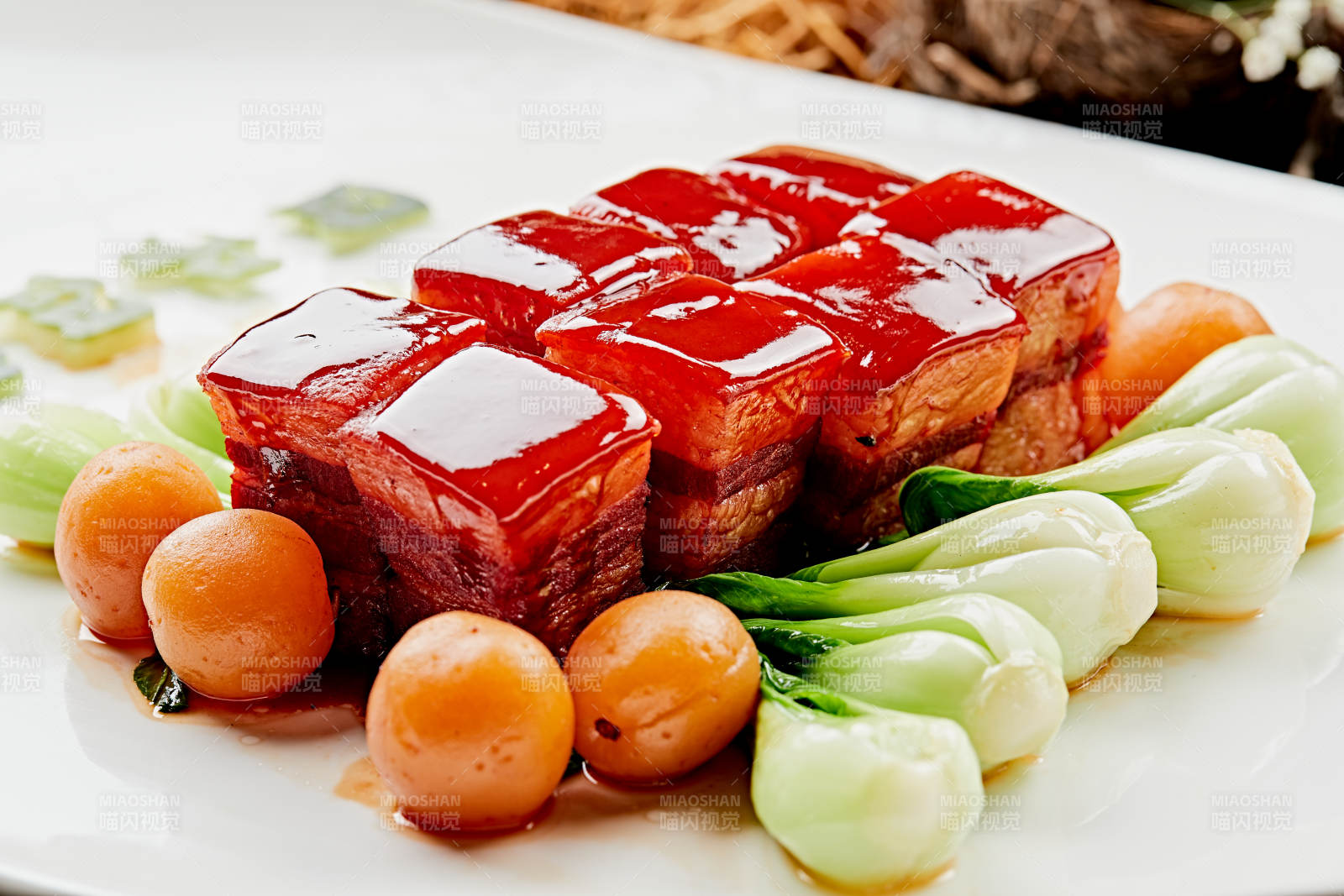 一品浇汁东坡肉图片