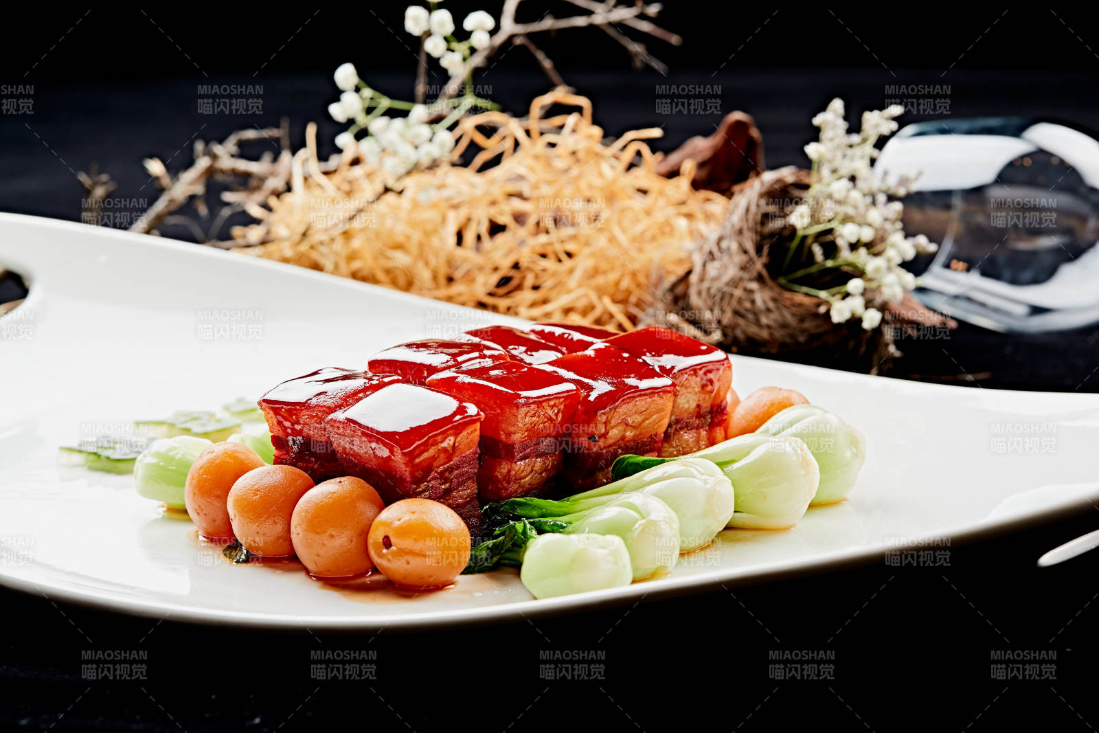 一品浇汁东坡肉图片