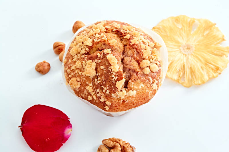 制作精美的法式小甜品蛋糕图片