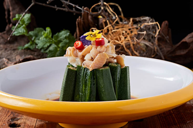 捞汁秋葵扇贝丁图片