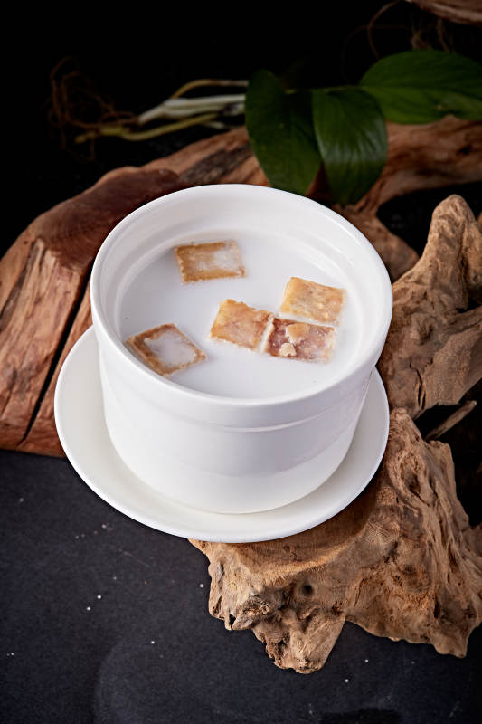 杏仁奶泡椰子糕图片