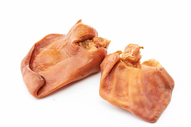 熟食整只熏卤猪耳朵图片