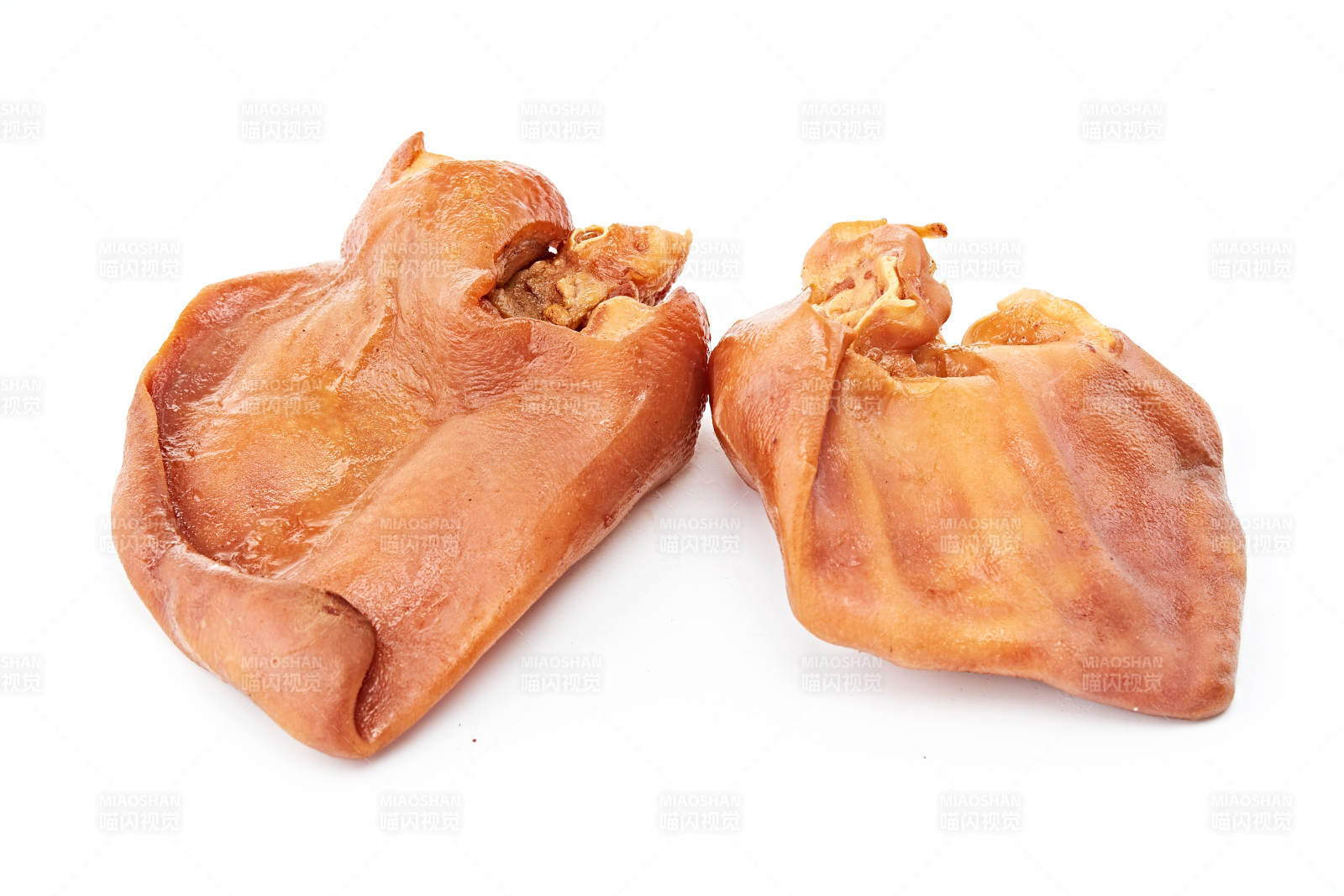 熟食整只熏卤猪耳朵图片