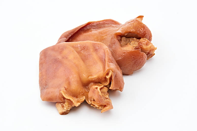 熟食整只熏卤猪耳朵图片