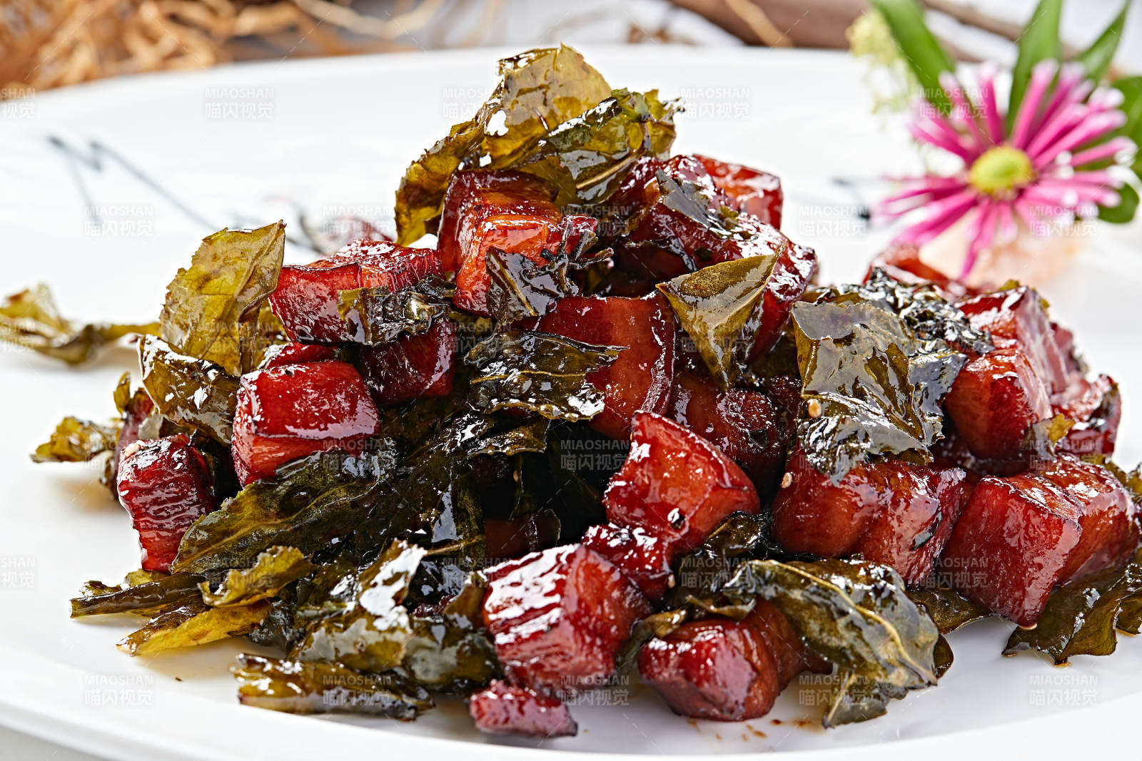 传统名菜西湖龙井红烧肉图片