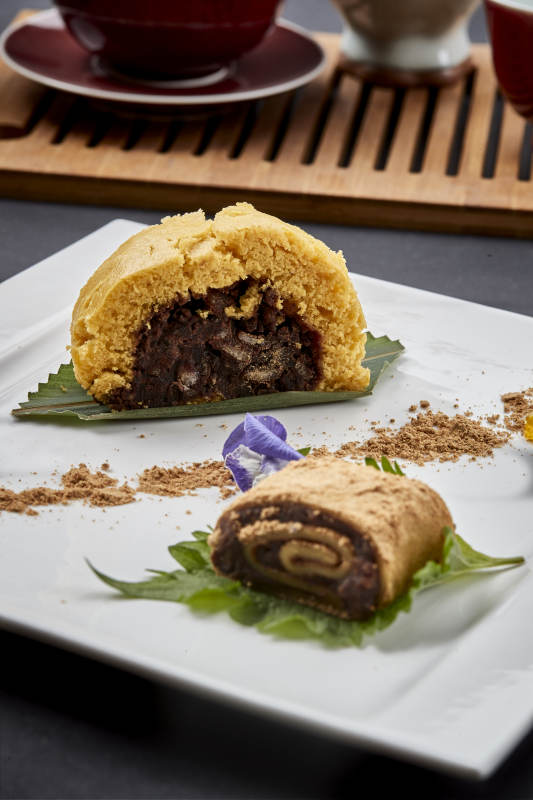 红豆馅黄馍馍配北京小吃驴打滚图片