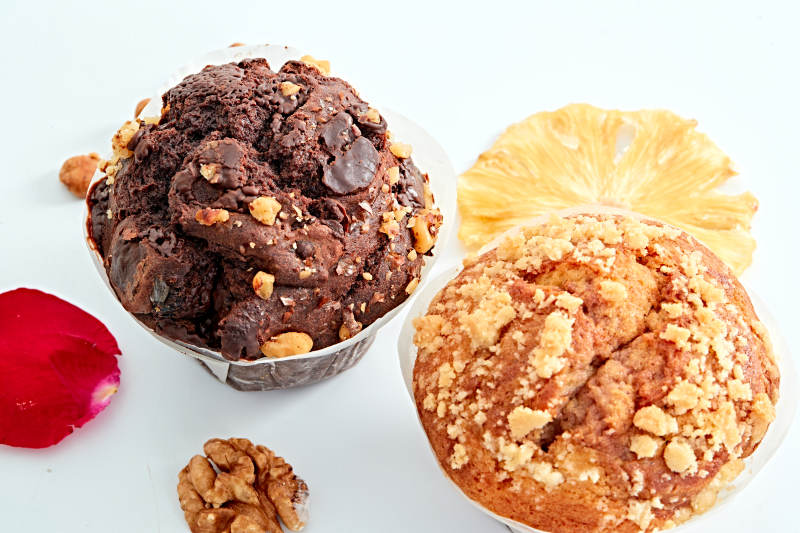 制作精美的法式小甜品蛋糕图片