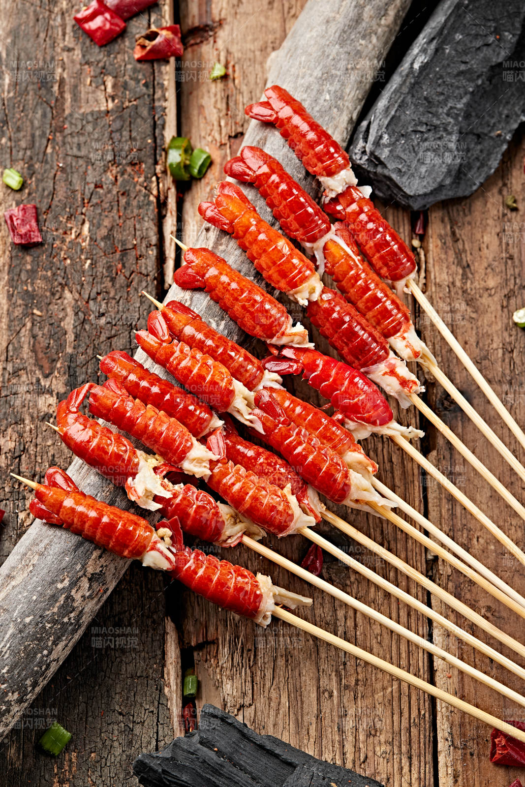 炭烤小龙虾尾图片