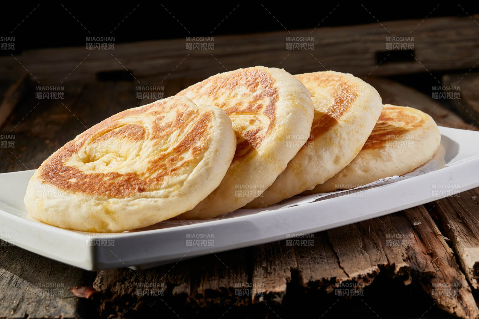 手工烙大饼图片