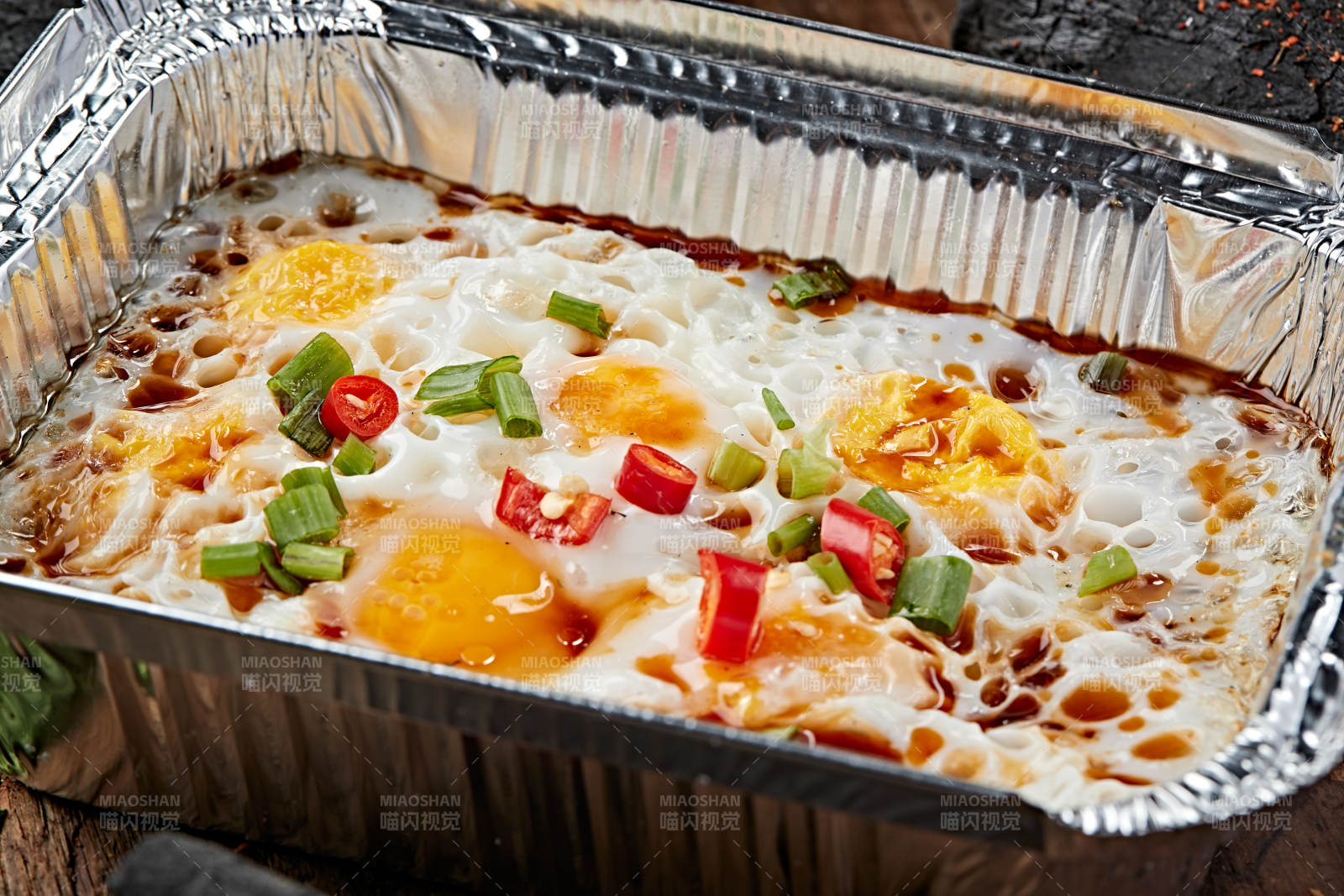 炭烤锡纸酱油鸡蛋图片