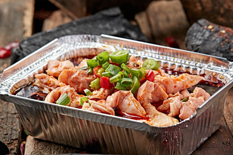 炭烤锡纸香辣红油肥肠图片