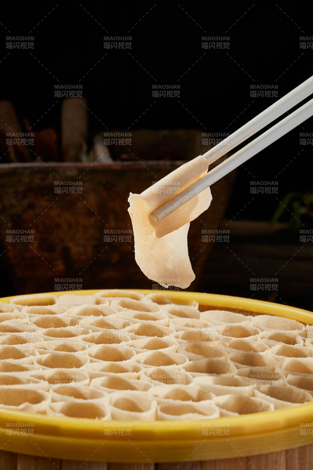 张家口坝上特色美食蒸莜面图片