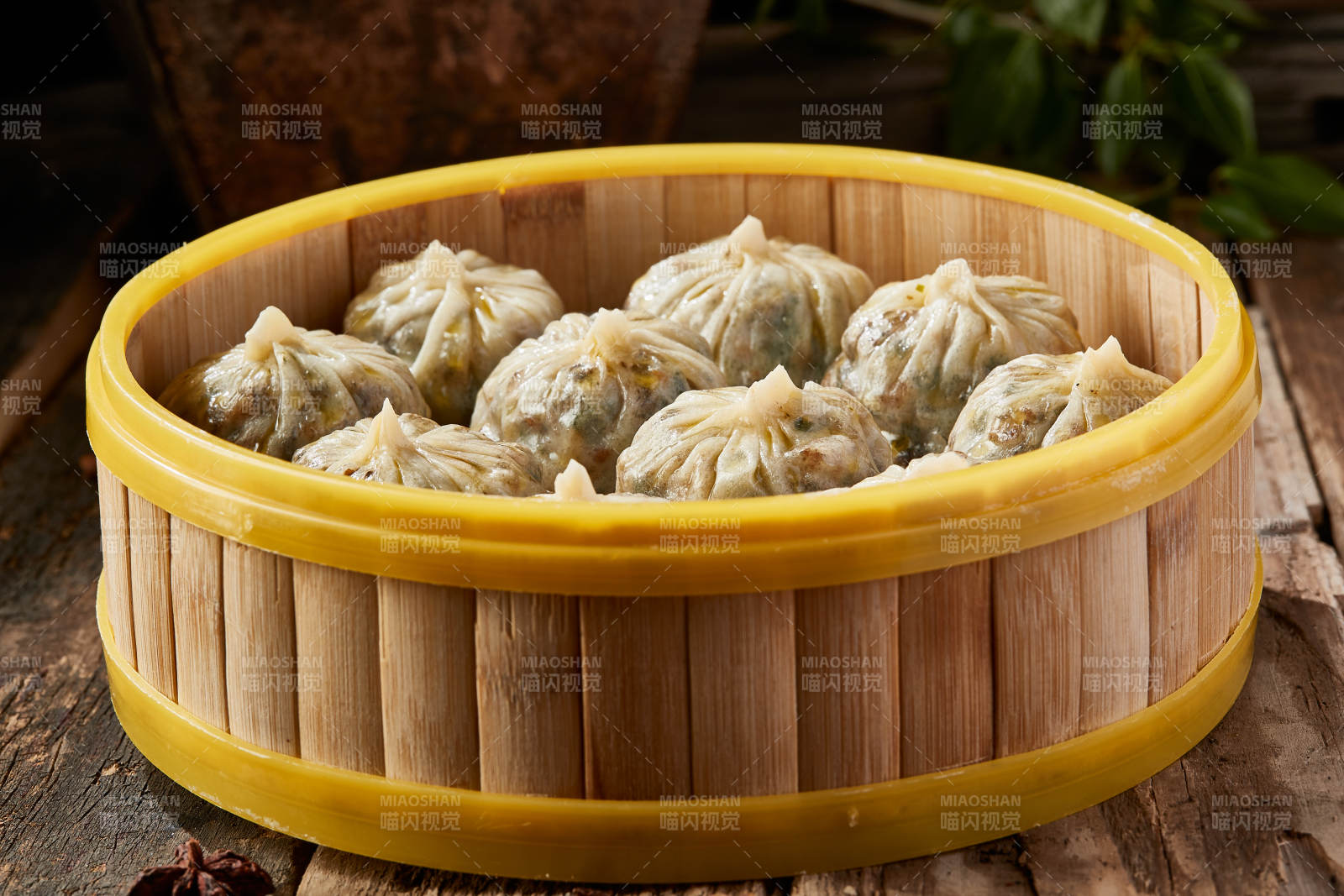 水晶韭菜土豆馅蒸包图片