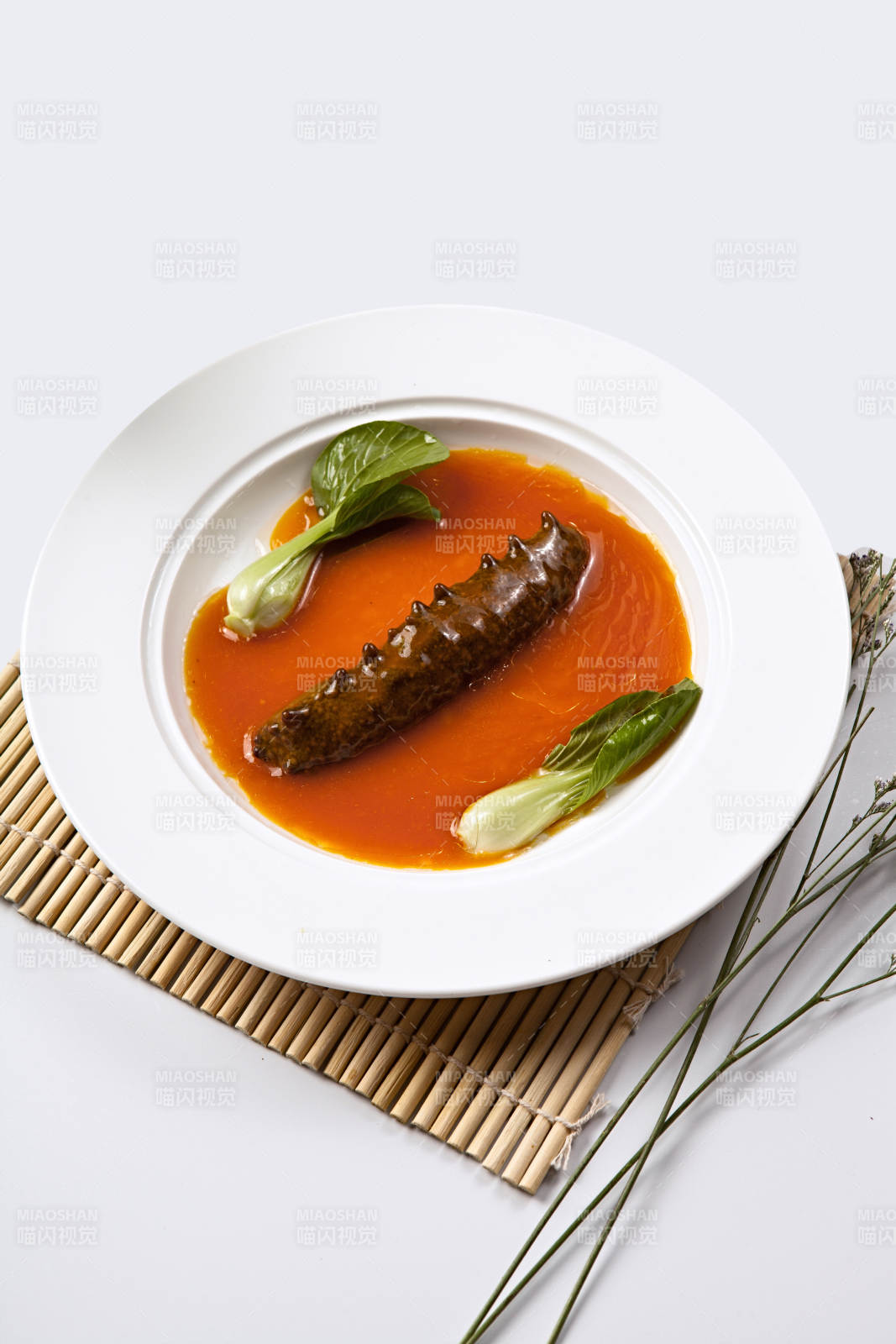 鲍鱼汁扣辽参图片