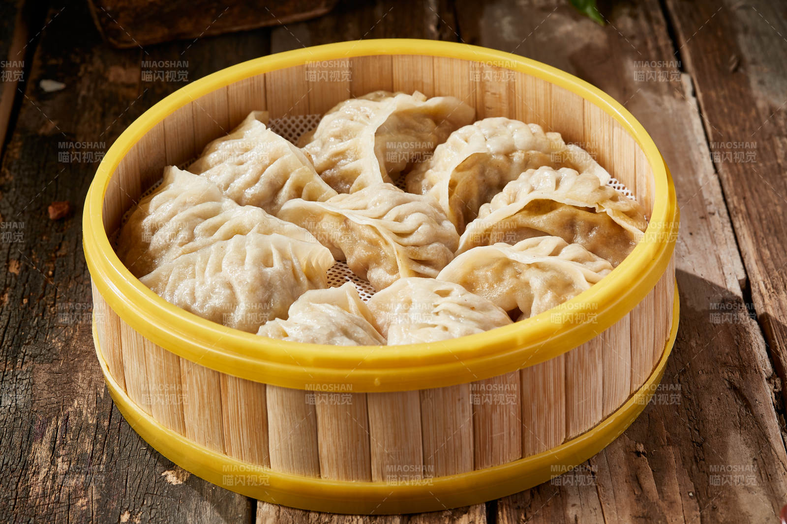 地方特色美食蒙古蒸包子图片